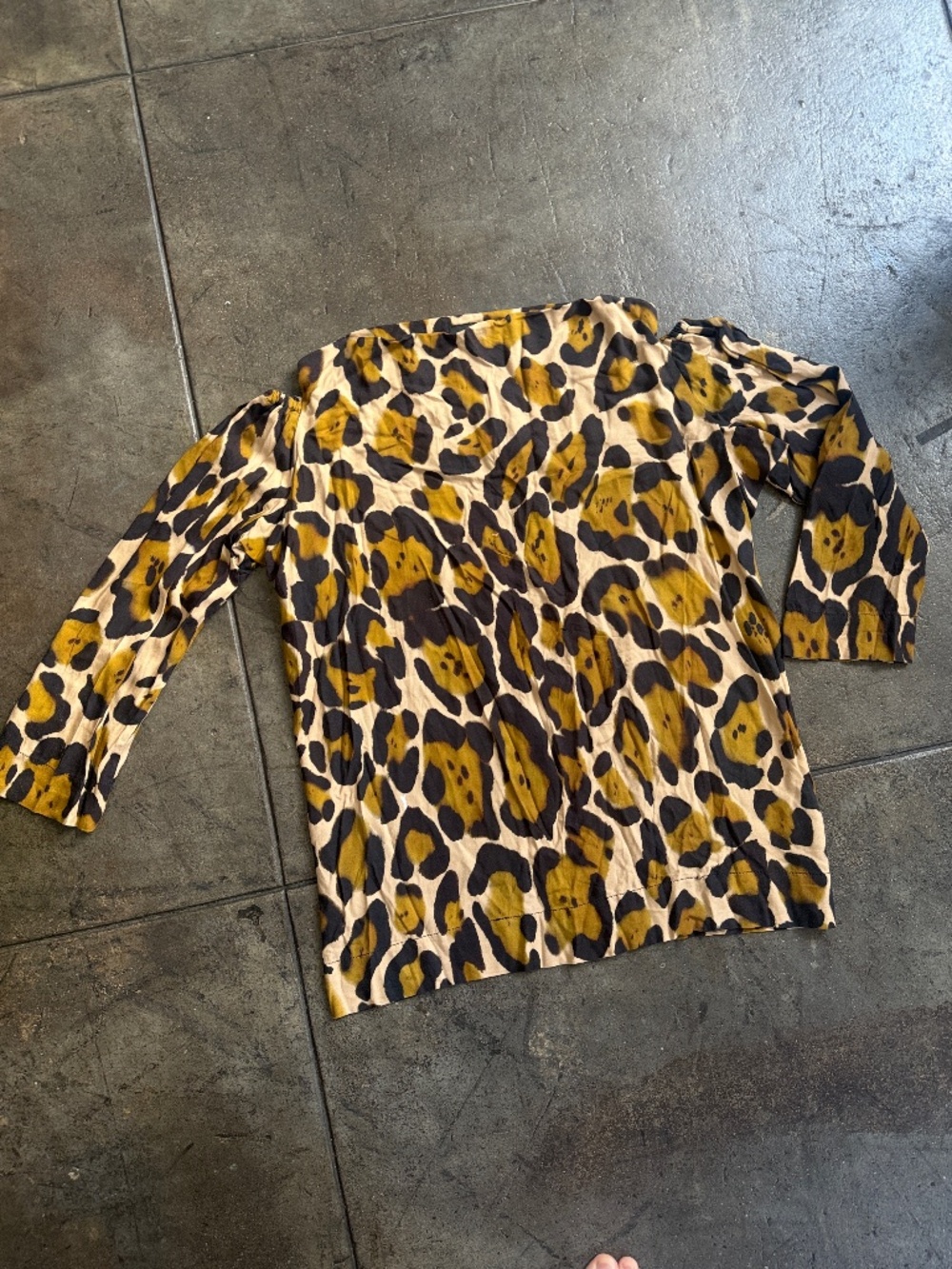 A/W 2016 Elastic Gap Shoulder Anglomania Viscose Leopard